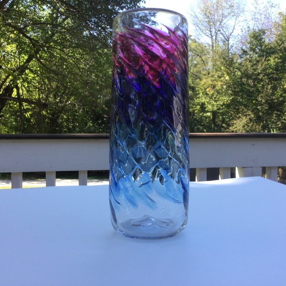 Signed Art Glass Vase - Picture 5 of 10